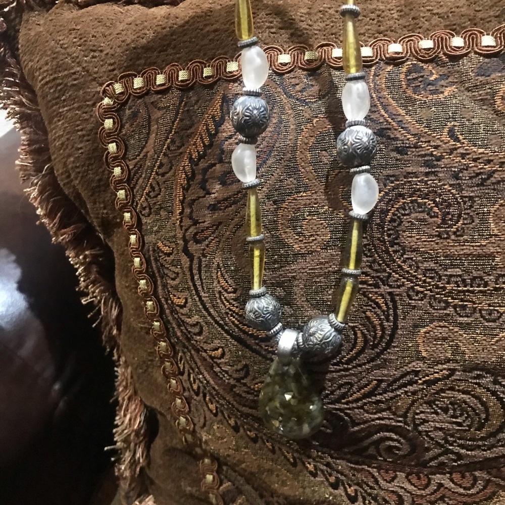 Necklace , Beautiful Large Amber & Gold  24” - Picture 6 of 8